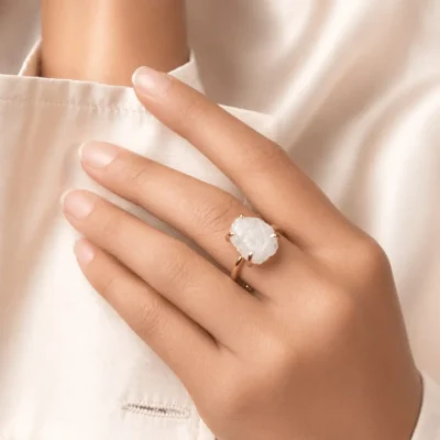 moonstone-raw-crystal-ring